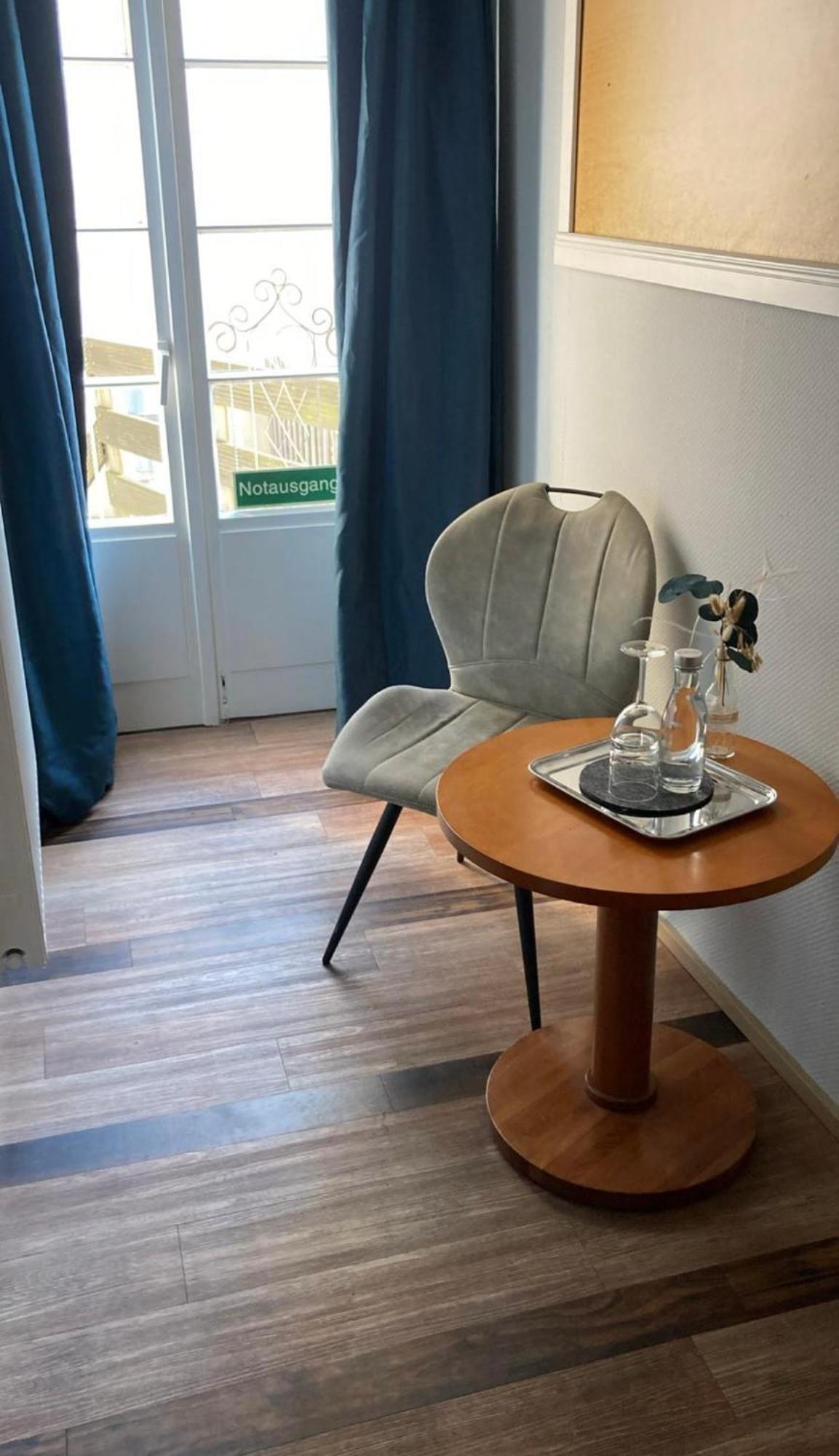 Stilbruch Glueckstadt Luaran gambar